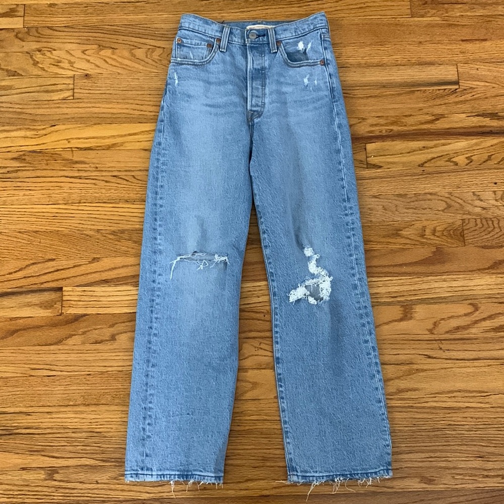 Levi’s ribcage straight ankle womens jeans W24 L27